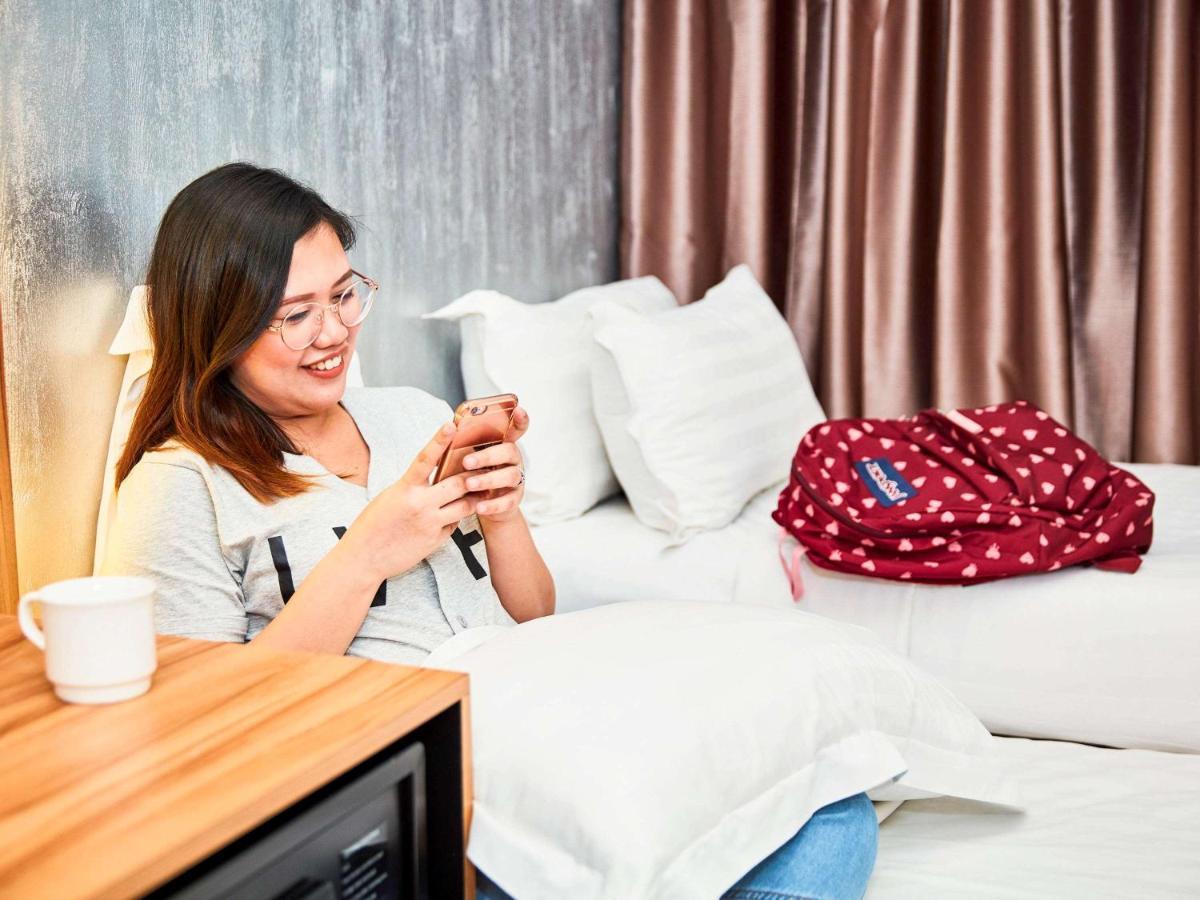 Ibis Budget Singapore West Coast Exteriör bild
