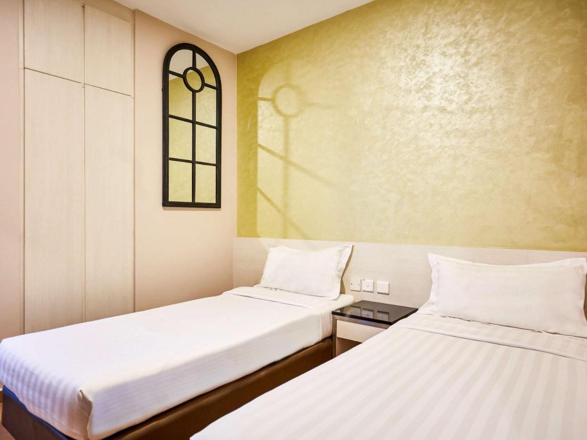 Ibis Budget Singapore West Coast Exteriör bild