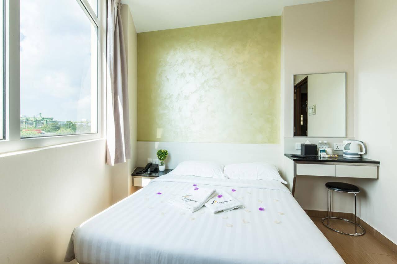 Ibis Budget Singapore West Coast Exteriör bild
